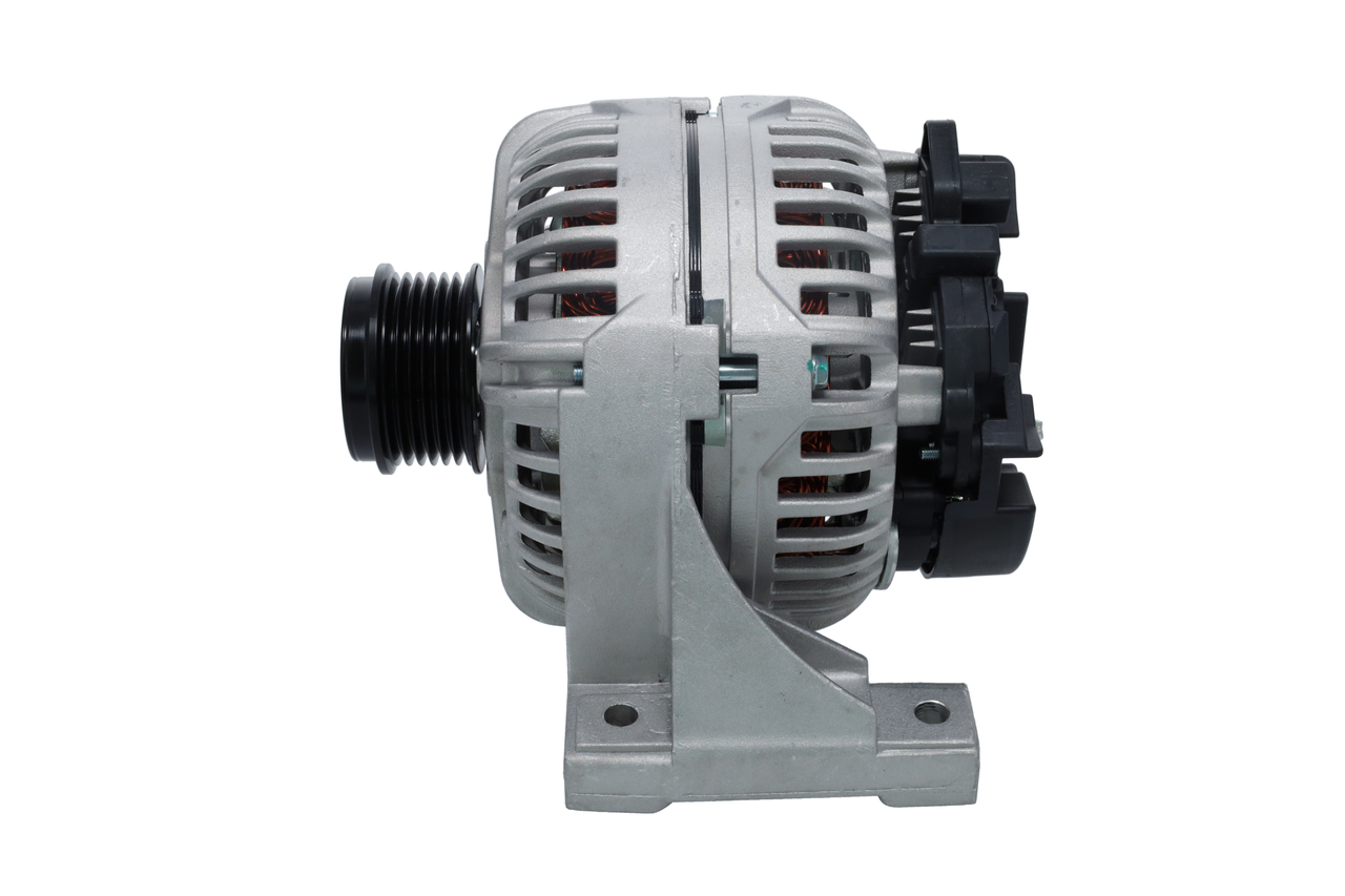 Alternátor 1 986 A00 838 BOSCH 81 110 01 CITROËN