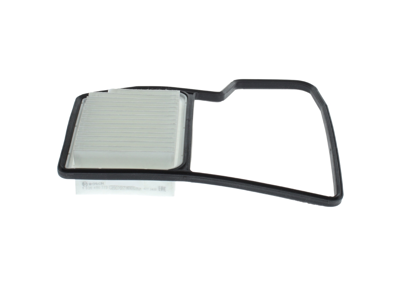BOSCH F 026 400 773 Gaisa filtrs — Suzuki SWIFT V AZ 1.2 Hybrid (Mild Hybrid) AllGrip (A2L412) 83 ZS 2023 K12D Vidēja līmeņa hibrīds BOSCH F 026 400 773 Gaisa filtrs Suzuki Swift AZ 1.2 Hybrid (Mild Hybrid) AllGrip (A2L412) 83 ZS Benzīns/Elektro cena
