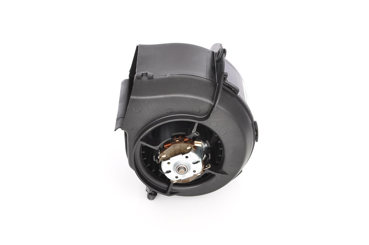 VW Passat 32B kachelventilator BOSCH 0 130 063 804