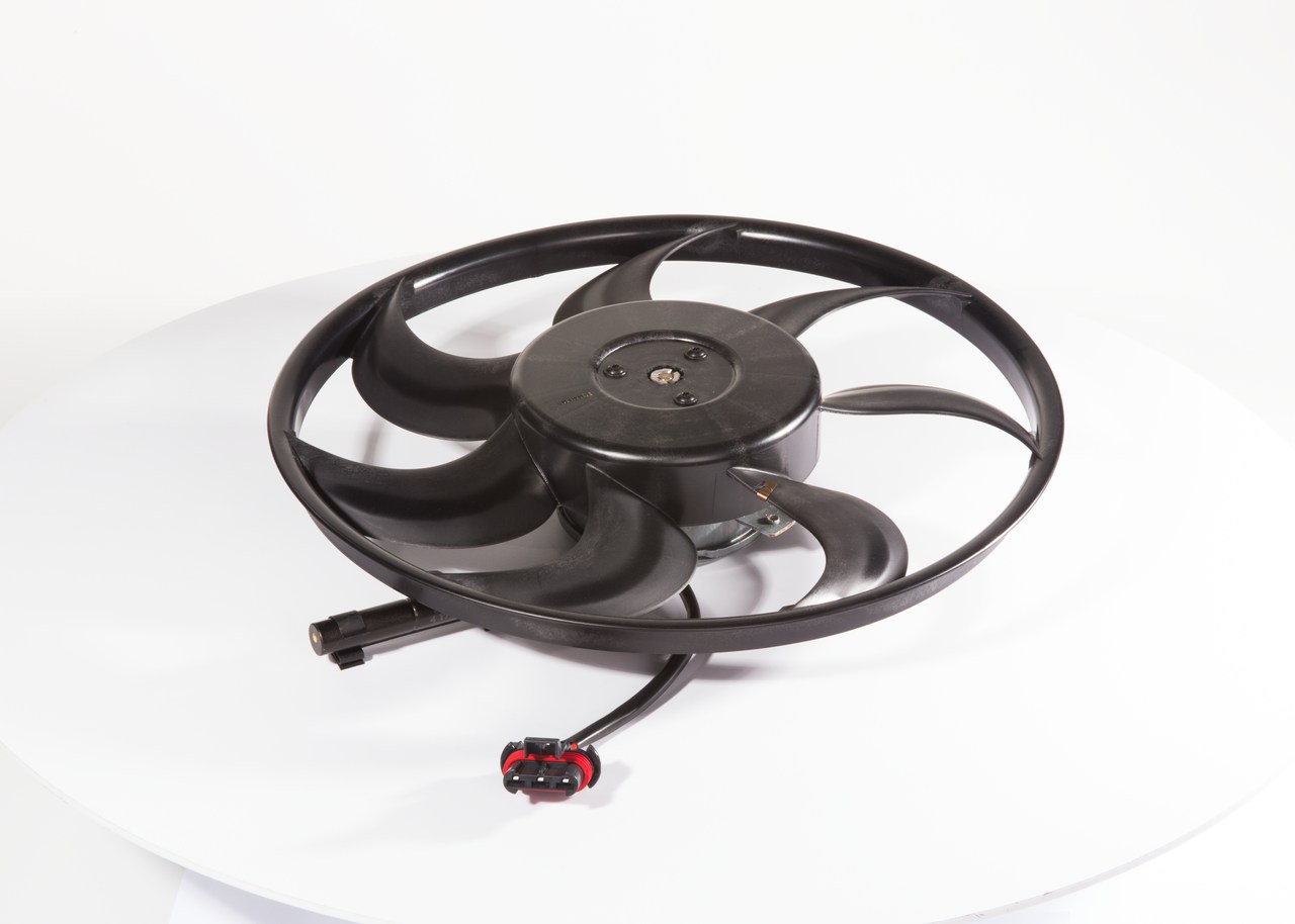 BOSCH Elektromotor vetráka chladiča 0 130 303 283 BOSCH 0 130 303 283 Elektromotor vetráka chladiča Opel Vectra B CC originálne cena