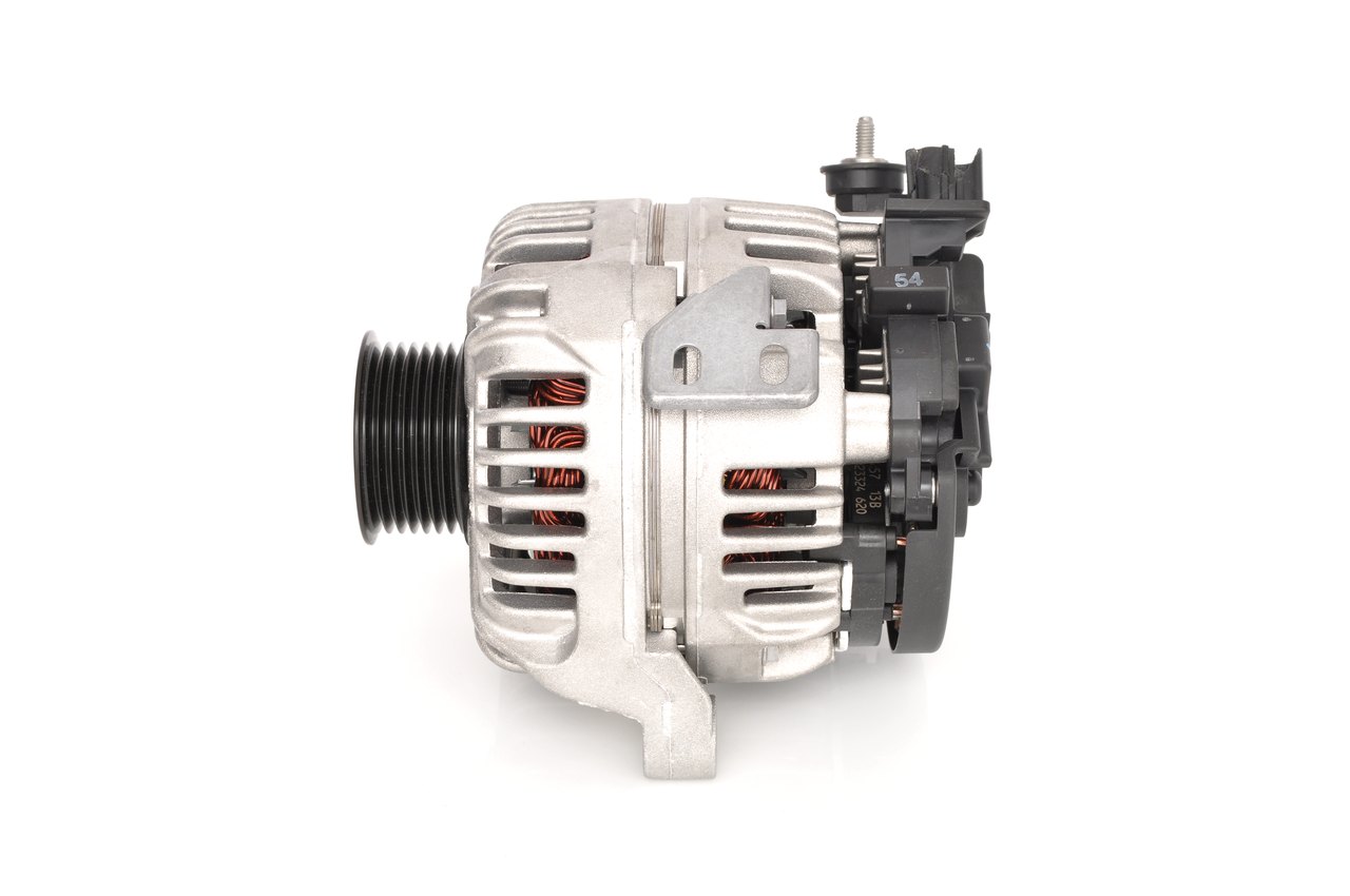 BOSCH 0 124 325 084 Laturi Toyota Avensis t25 2.0 VVTi (AZT250_) 155 hv Bensiini hinta