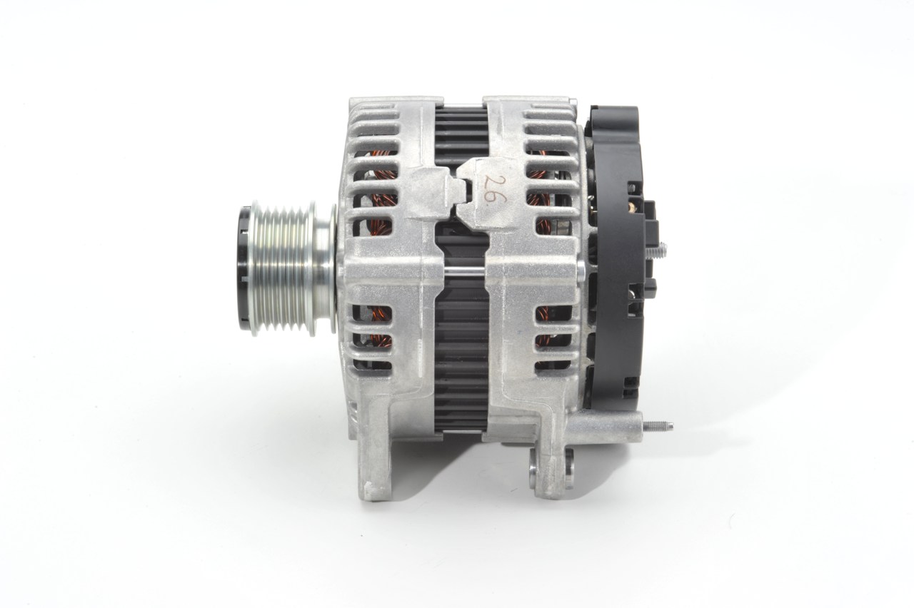 BOSCH H8P (>) 14V 110/180A Laturi