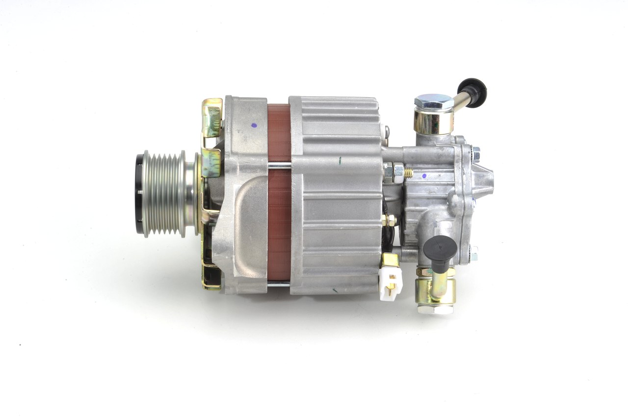 BOSCH K1 (-) 14V 23/105A Laturi