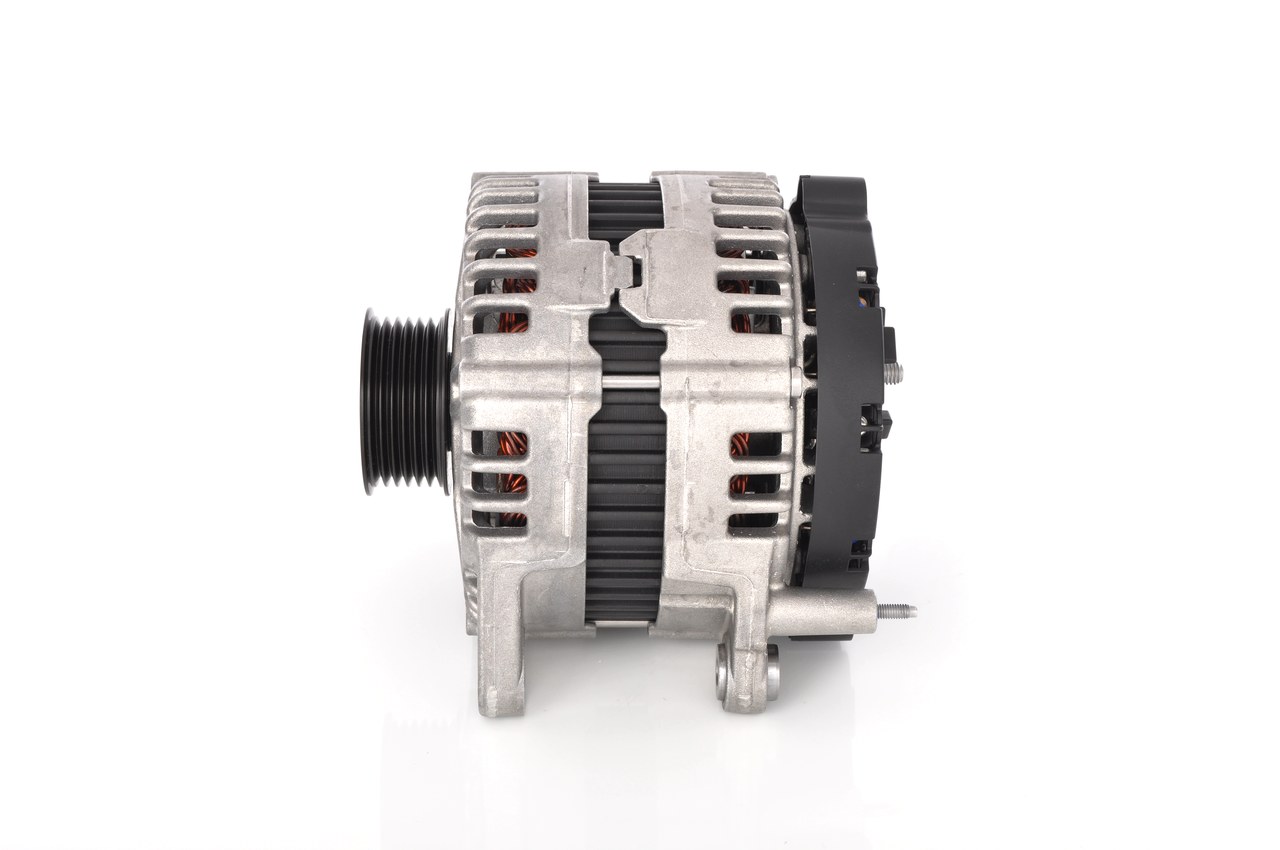 BOSCH H8P (>) 14V 110/180A Laturi