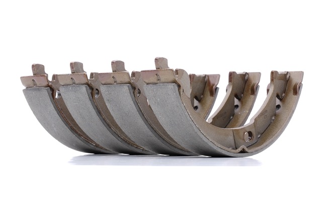 sbs 18492793724 Handbremsbeläge Chrysler Voyager rg 3.3 174 PS Benzin Kosten