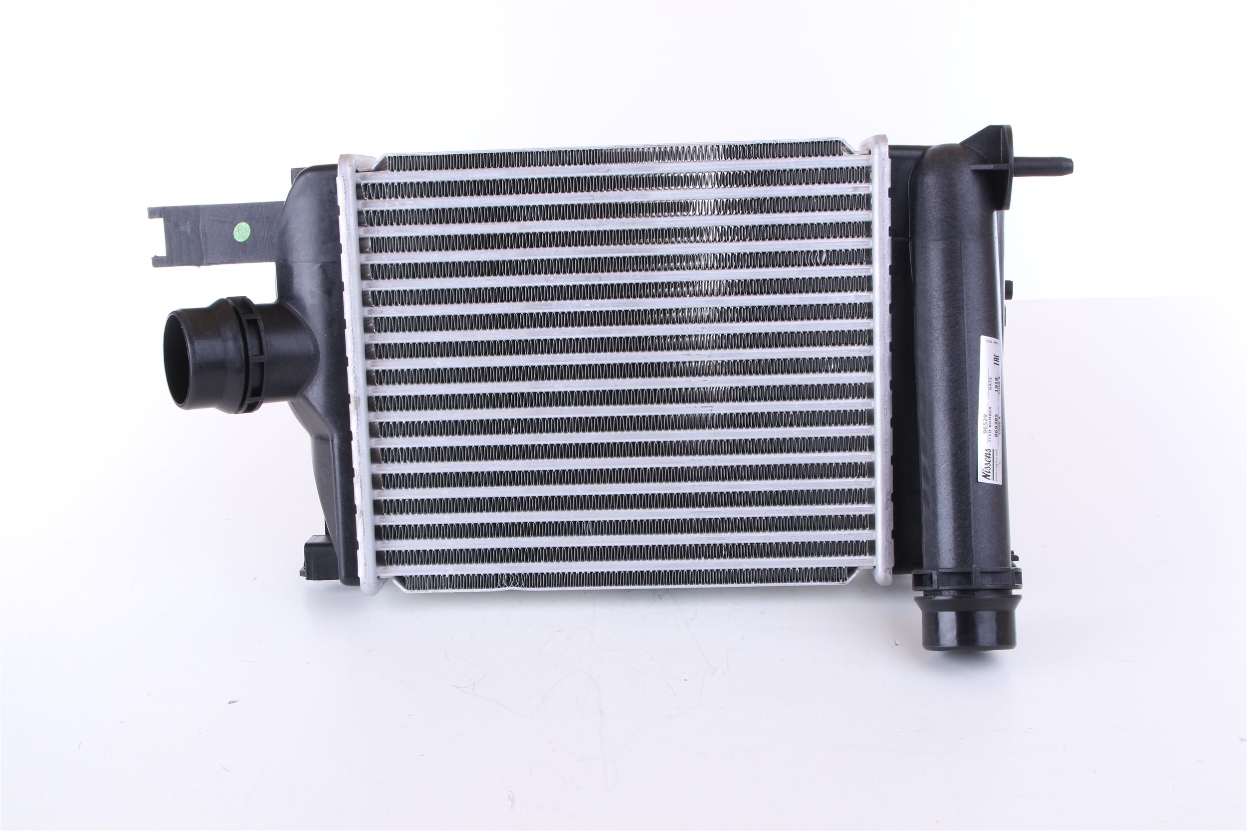 NISSENS 96529 Radiator intercooler RENAULT Clio IV Van 1.2 16V (BHMK) 73 hk Bensin pris