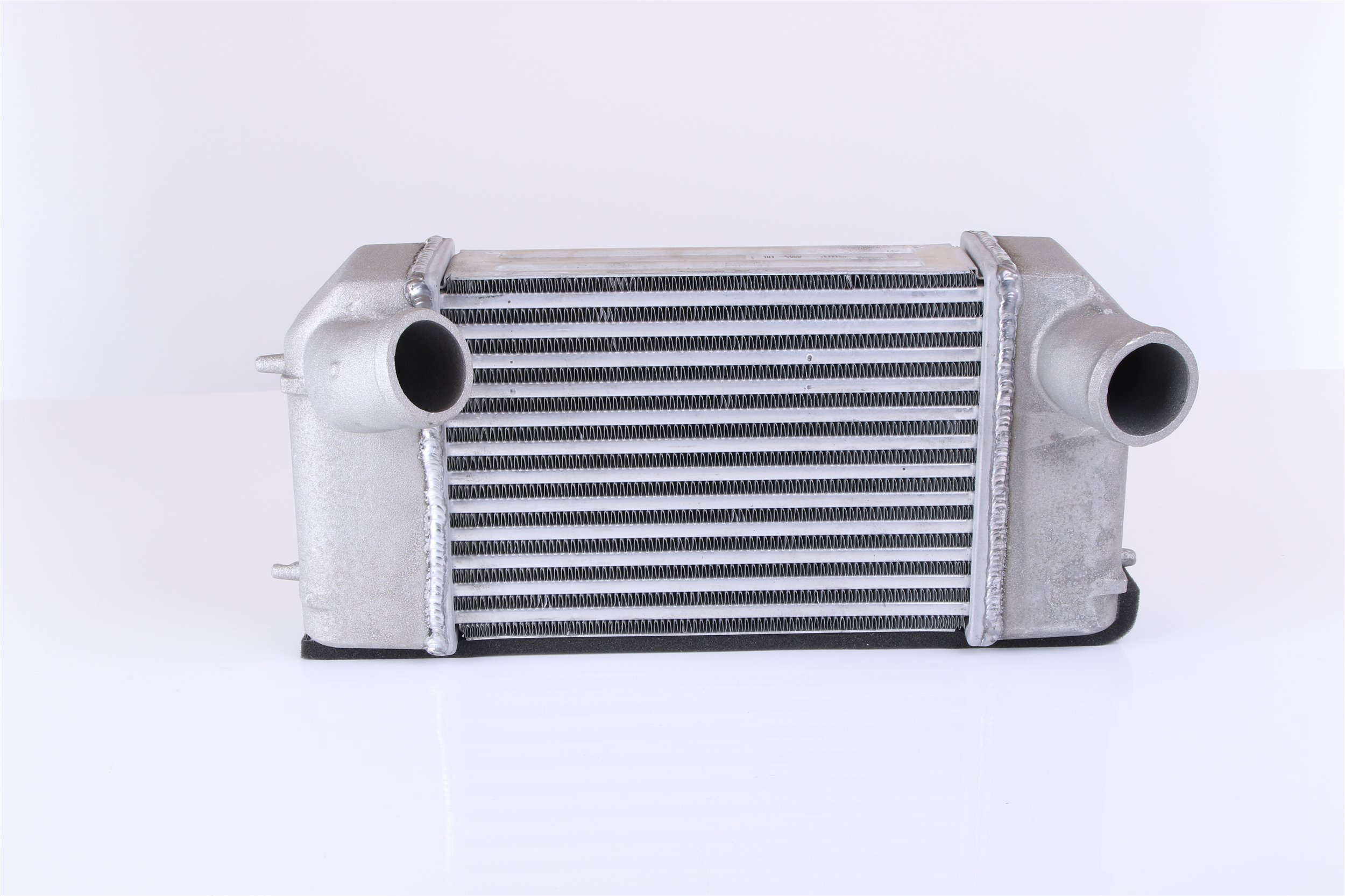 NISSENS 376988274 Intercooler