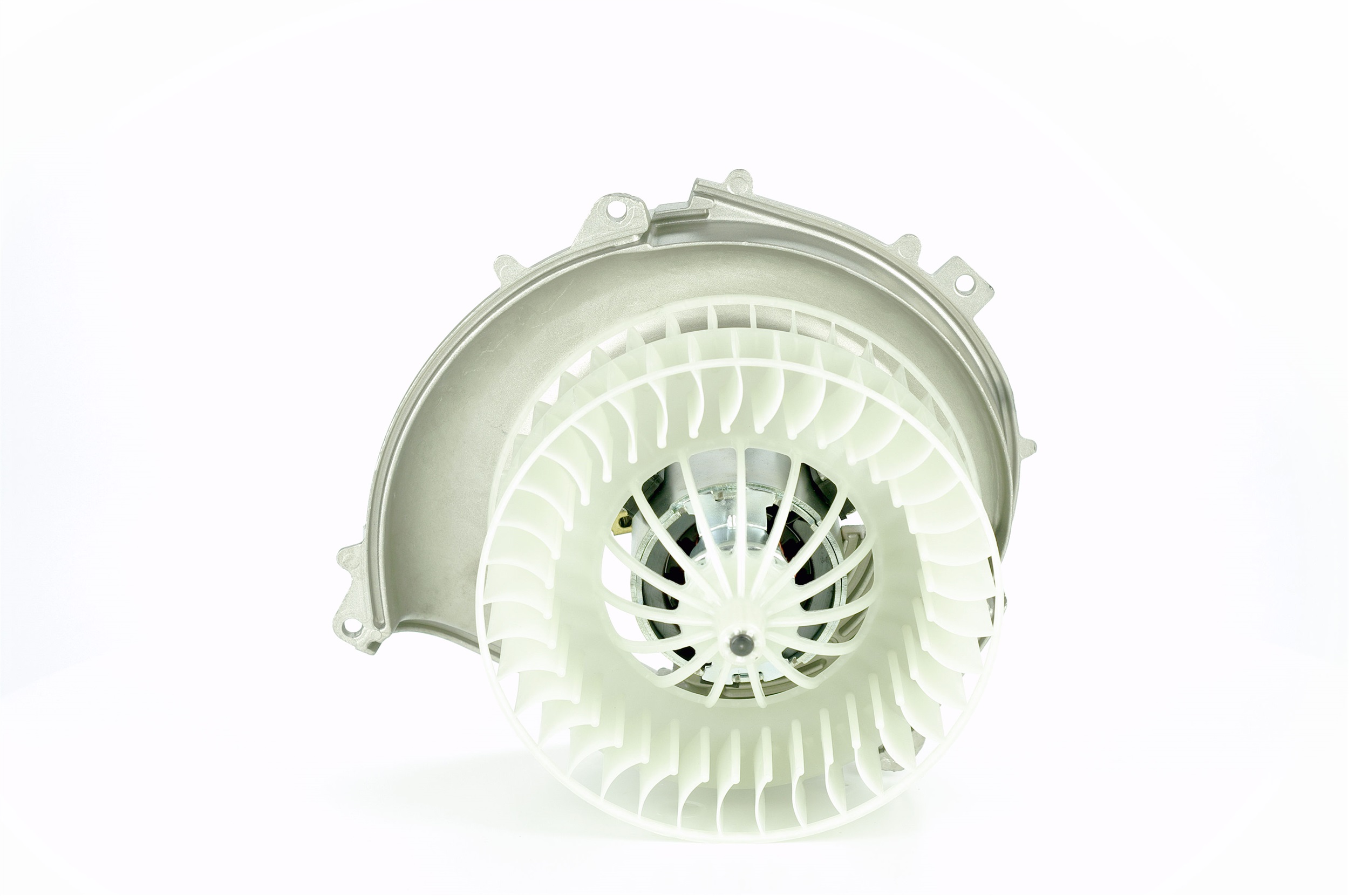 NISSENS 87100 Kachelventilator MERCEDES-BENZ T2 2010