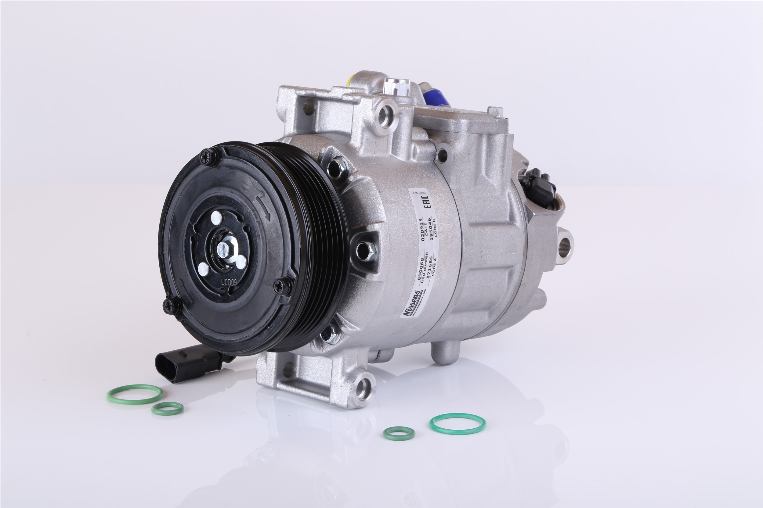 Compresseur de clim 890068 NISSENS 4E0 260 805 AK BMW