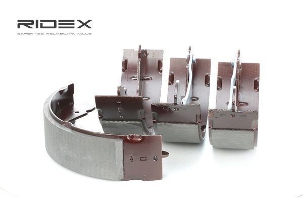 RIDEX 70B0156 Jeu de mâchoires de frein