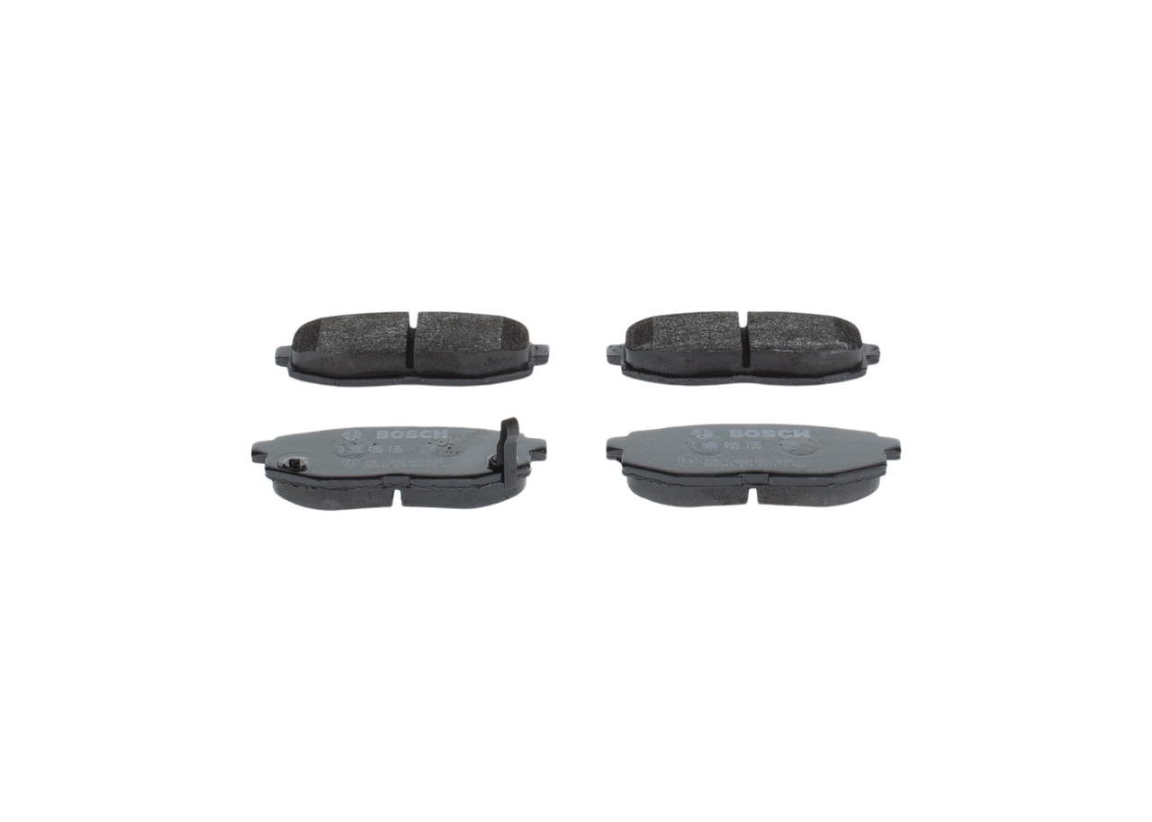 Brzdové doštičky/platničky 0 986 495 135 BOSCH 26696-XA011 SUBARU