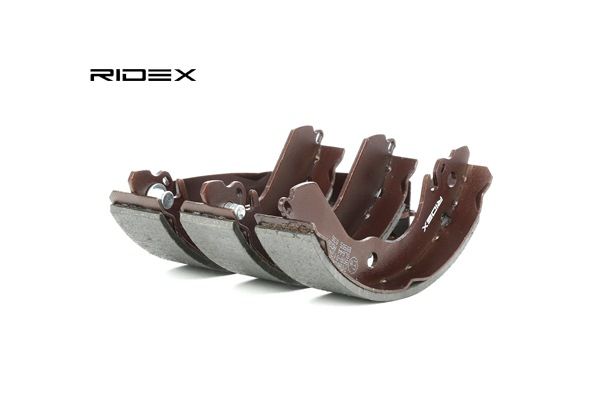 RIDEX 70B0048 Bremsebelægning MITSUBISHI Lancer IV Sedan (C6_A, C7_A) 1.5 12V 90 HK Benzin pris