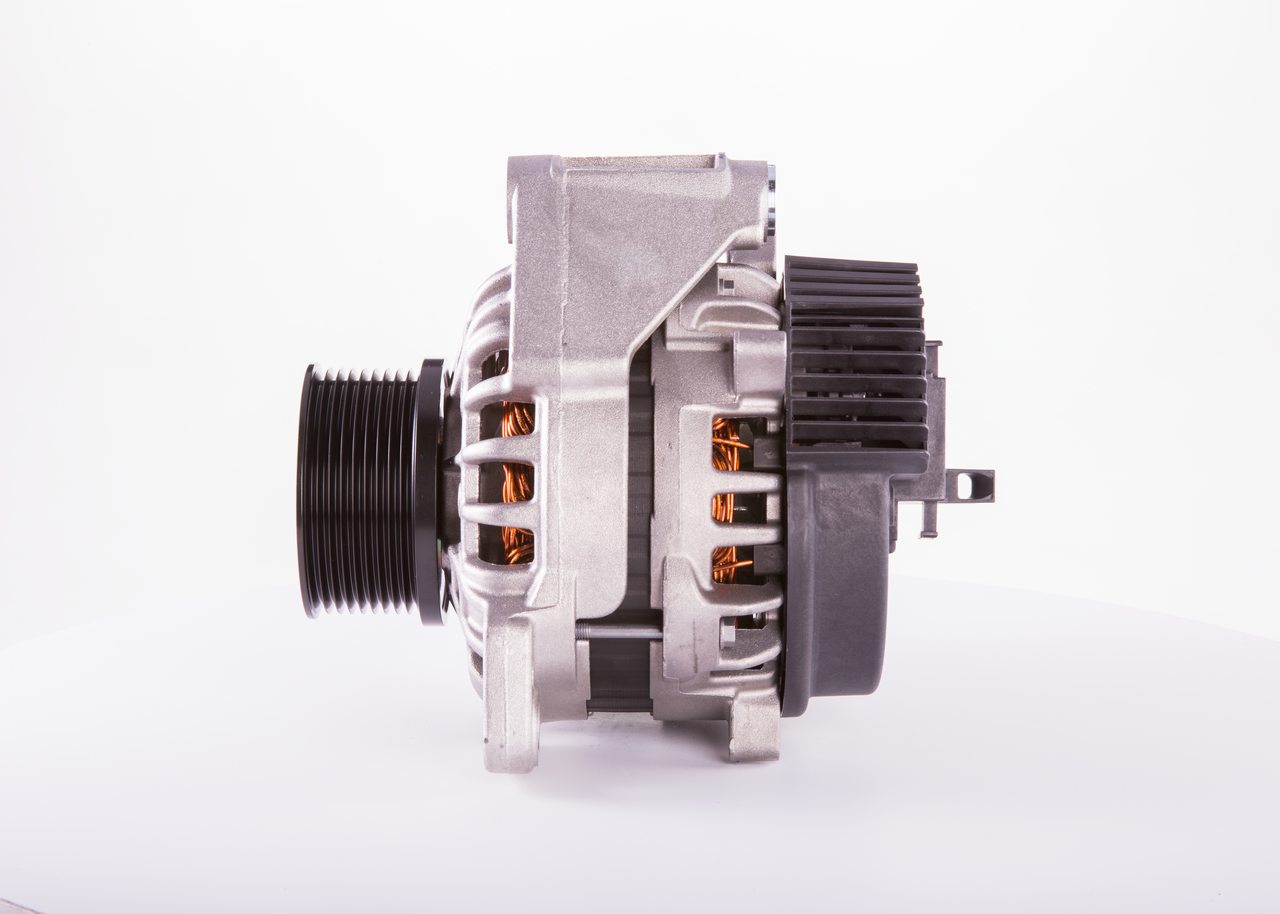 BOSCH C 5M-80 28V IAM Alternador