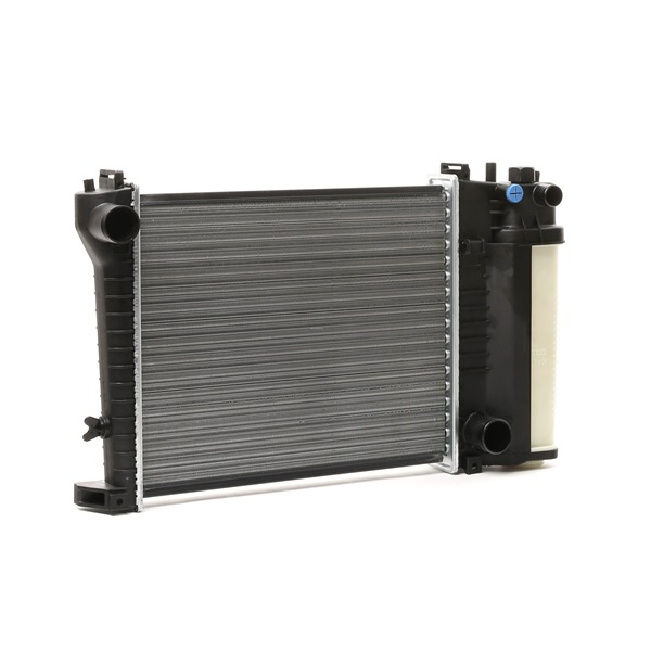 Radiador, refrigeración del motor SKRD-0120493 STARK 17111719024 BMW