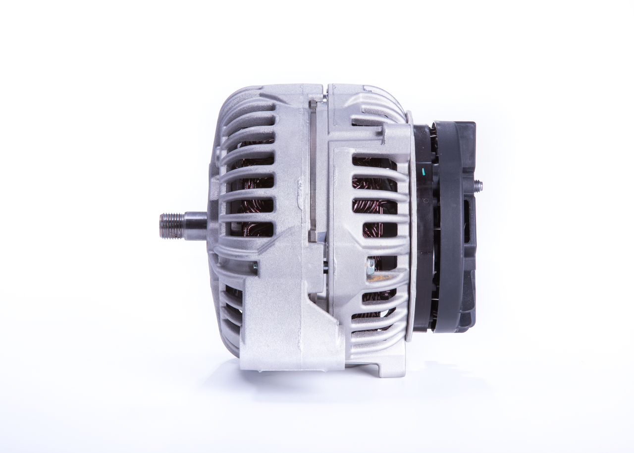 BOSCH E10 (>) 14V 90/200A Generátor
