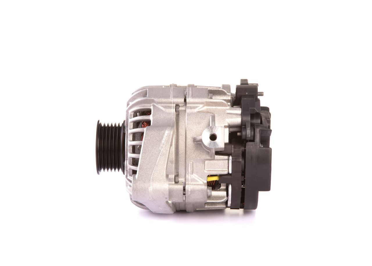 BOSCH 0 124 225 028 Ģenerators BOSCH GCB2 (>) 14V 70A Ģenerators