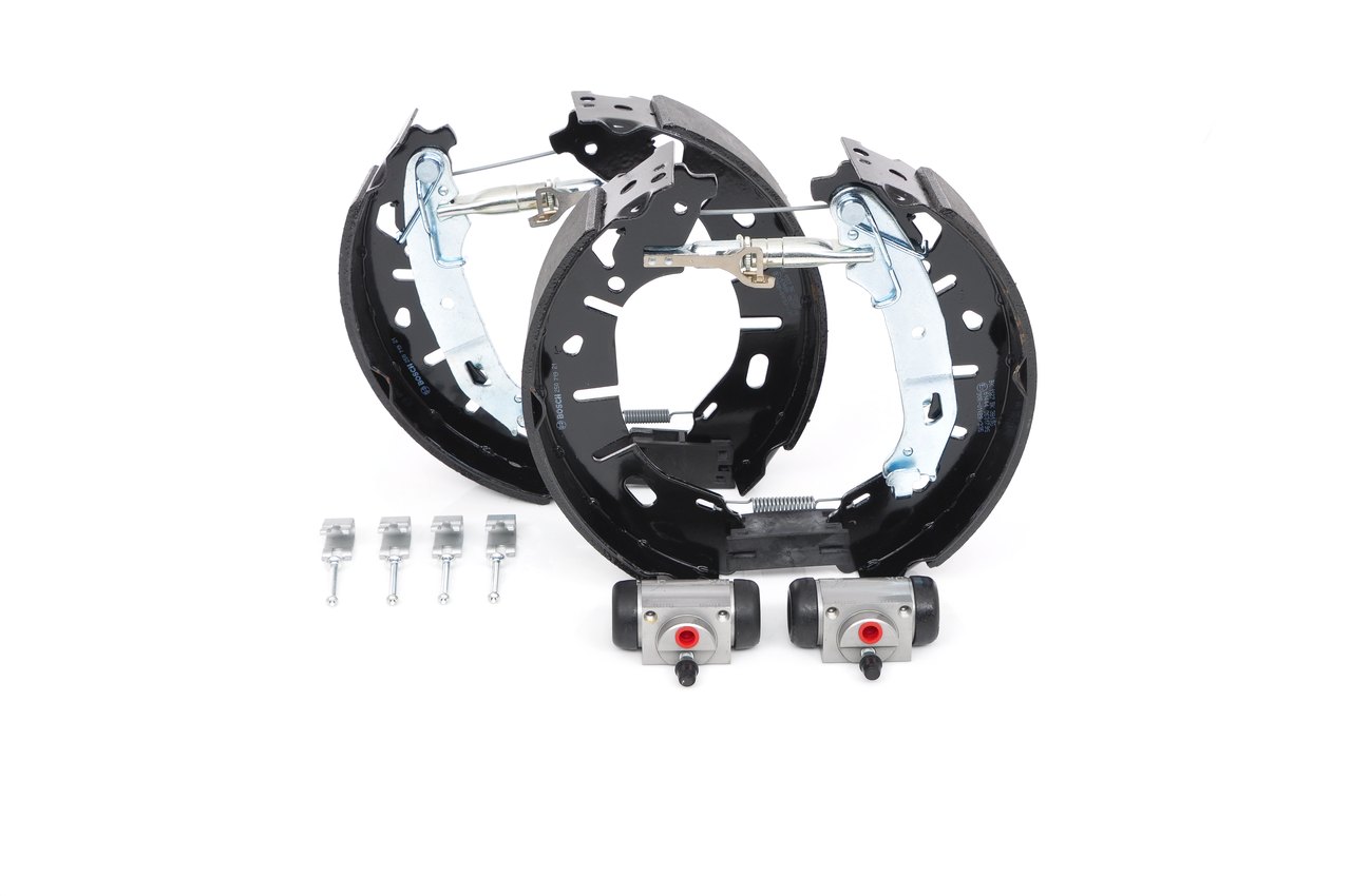 BOSCH KS4687 Remmenset, trommelrem