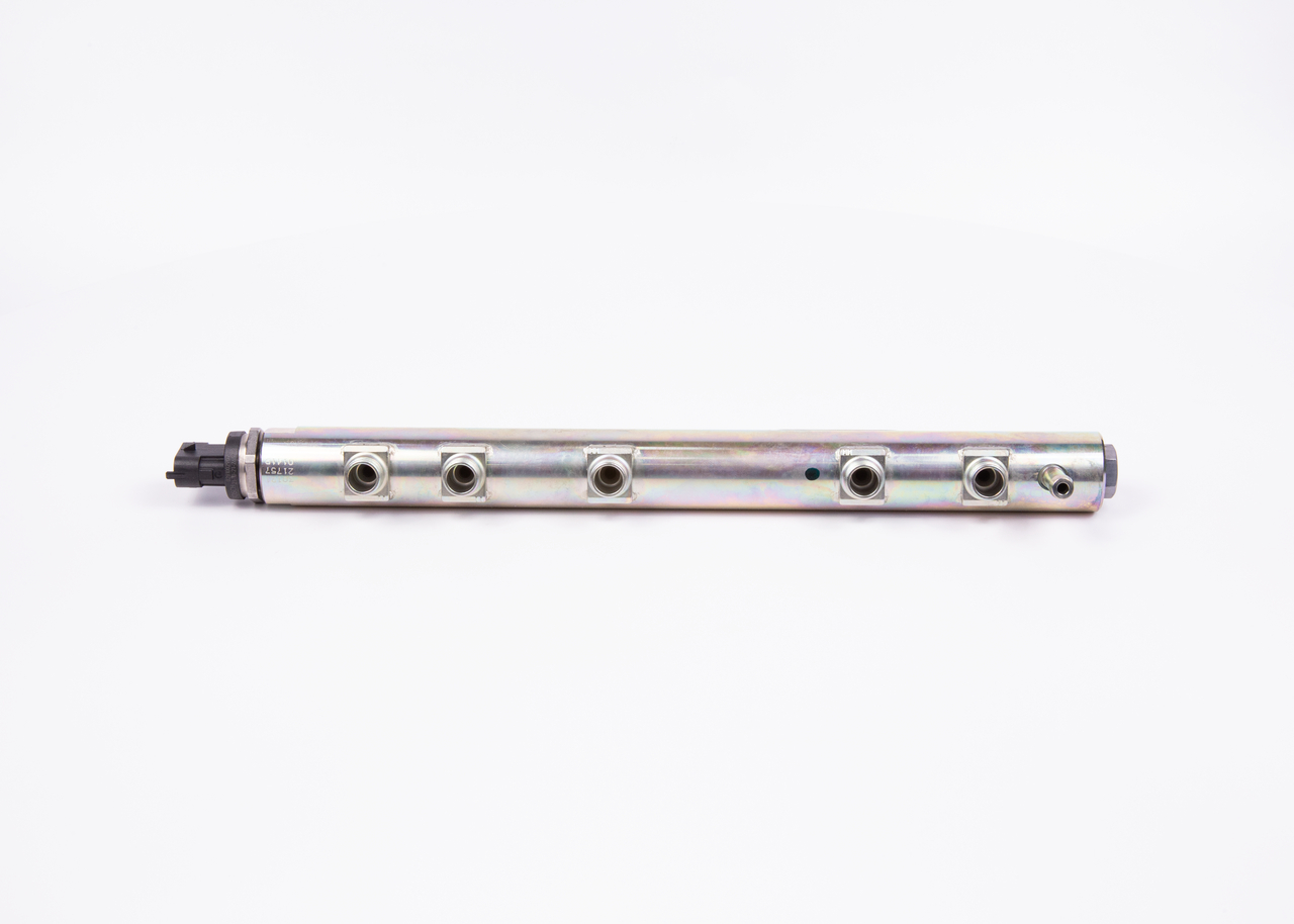 BOSCH 0 445 224 028 Tube de distributeur, carburant