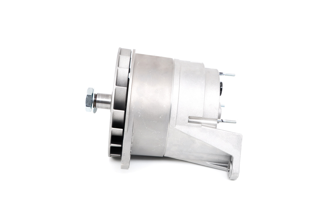 Laturi 1 986 A00 004 BOSCH A011 154 5002 VOLVO