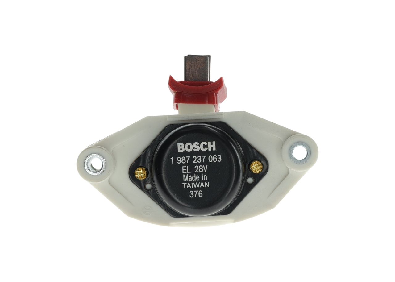 BOSCH 28V Regulátor alternátora