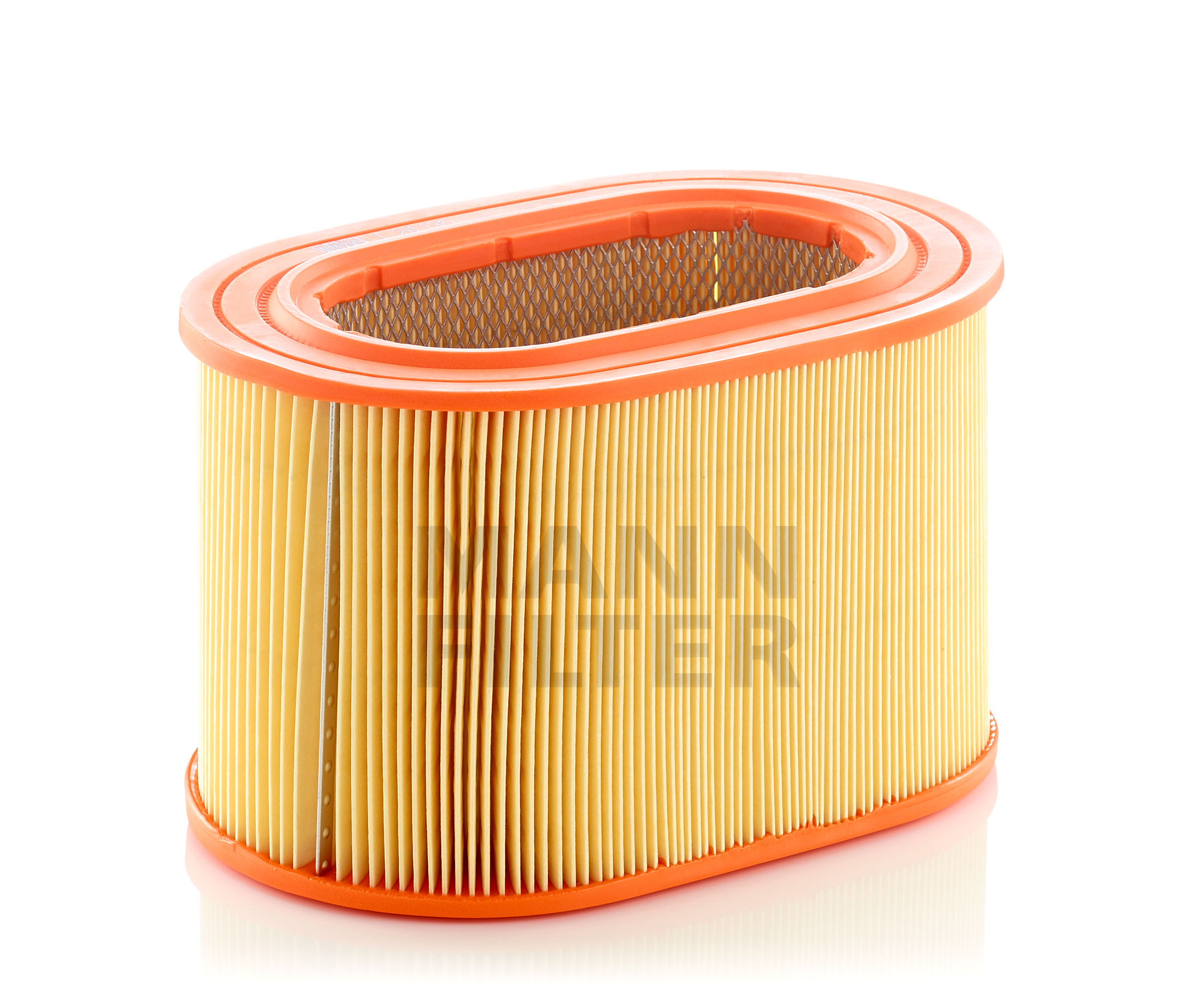 Side view of MANN-FILTER C 24 135 Air filter Filter Insert
