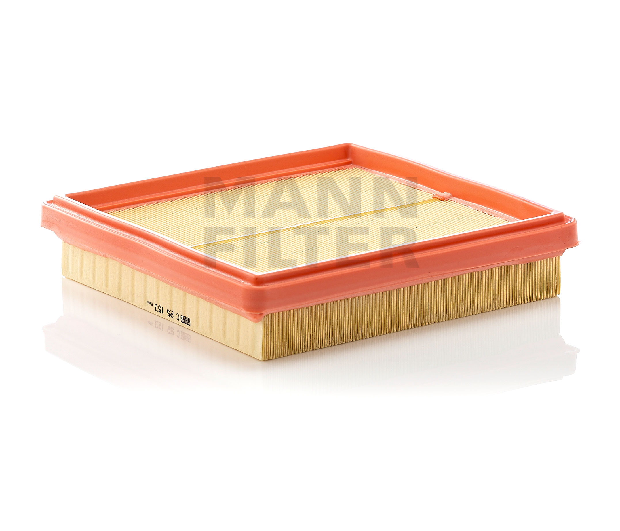 Side view of MANN-FILTER C 25 153 Air filter Filter Insert
